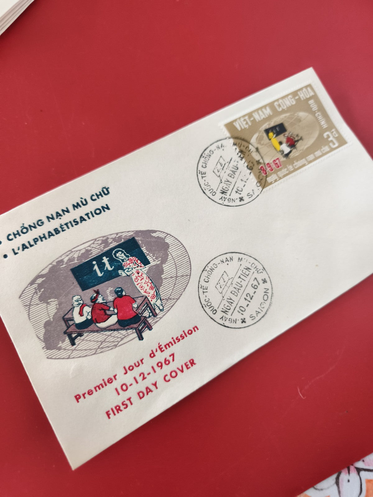 Ancienne FDC Vietnam 1967 alphabétisation, timbre 3?, cachet Saigon vintage