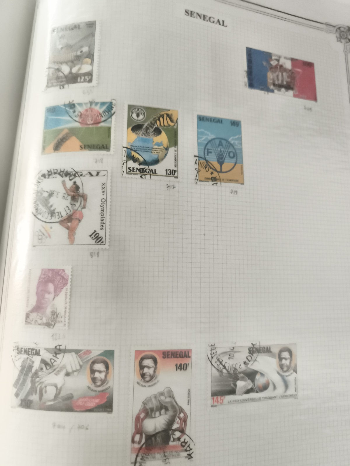 Timbres Sénégal oblitérés Nelson Mandela sport faune série thématique philatélie