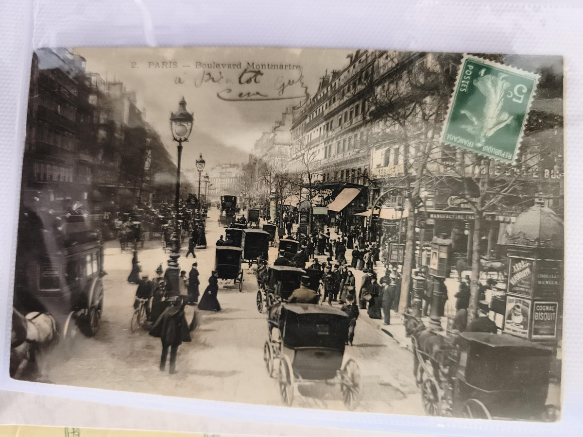 CPA Paris Boulevard Montmartre attelage timbre 5c France carte postale photo
