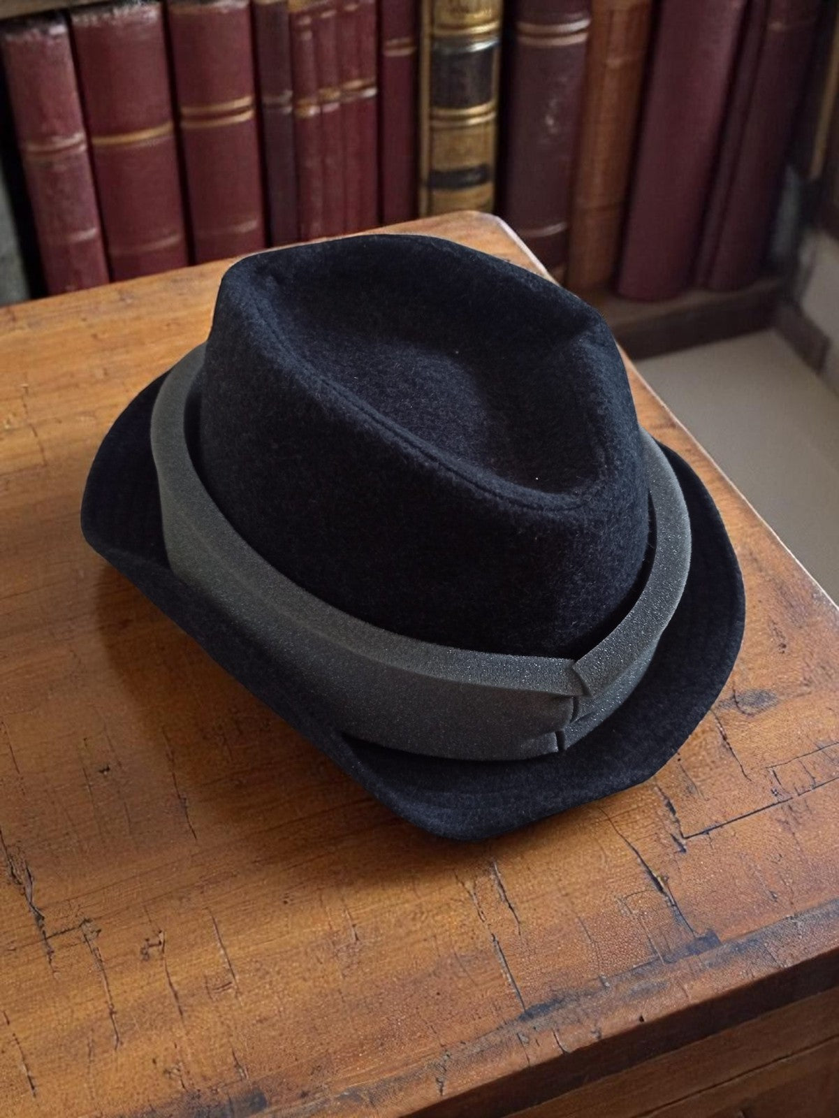 Chapeau homme vintage La Chapellerie fedora noir ruban gris neuf deadstock