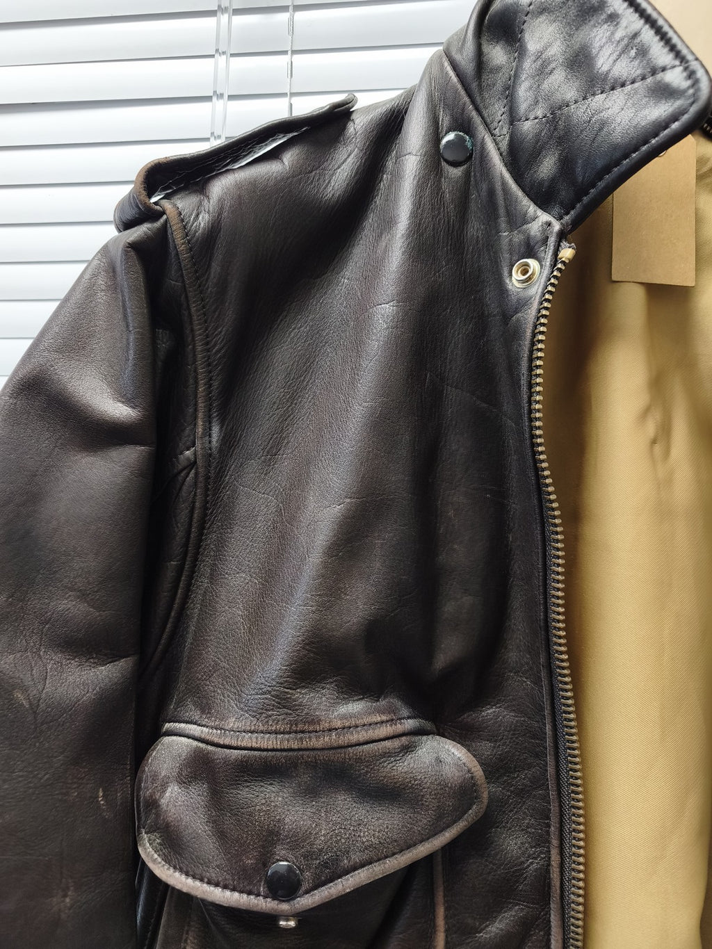 Blouson homme cuir ancien vintage taille L veste rétro pour collectionneur