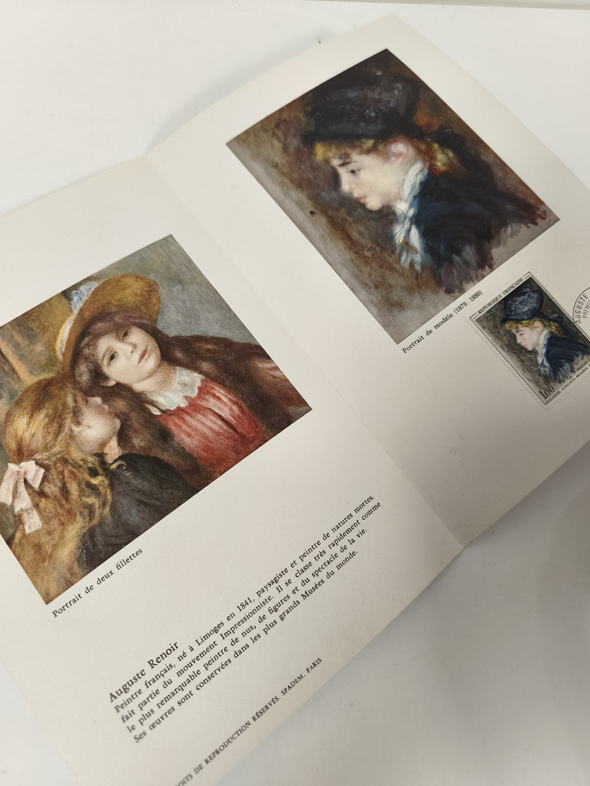 Timbre philatélie Auguste Renoir avec feuillet illustré, portraits féminins