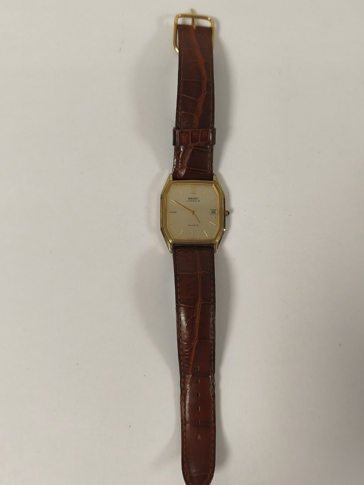 Montre homme Seiko Lassale quartz vintage boîtier doré cuir dateur fin