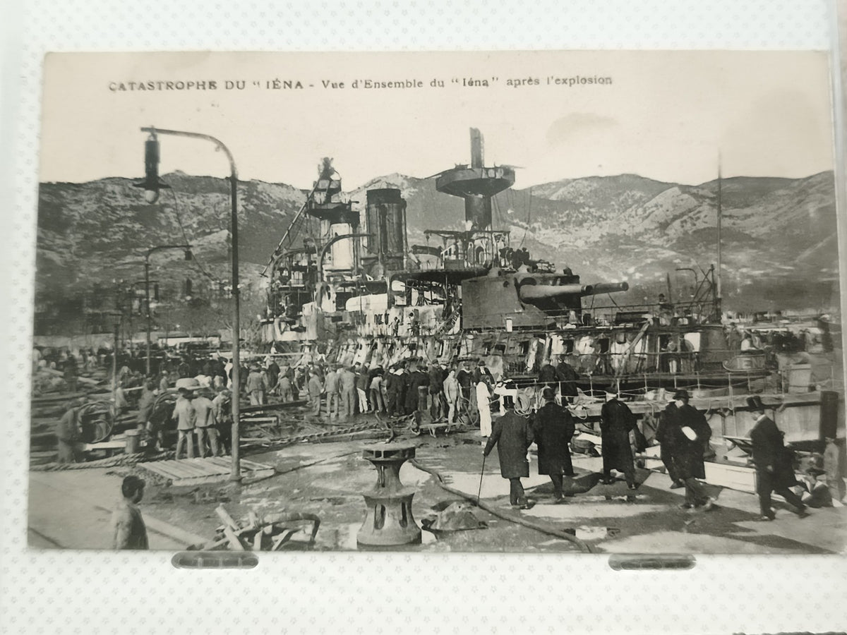 Carte postale ancienne Catastrophe Iéna explosion navire guerre CPA photo 1907