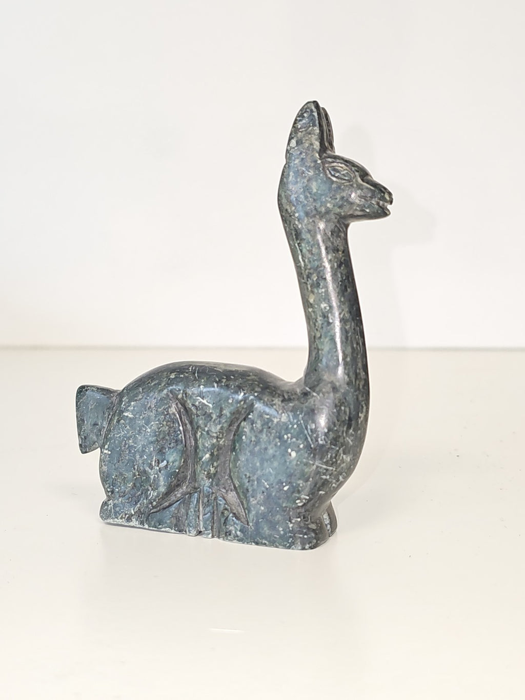 Vintage figurine lama sculptée pierre ancienne objet déco collection rétro anima