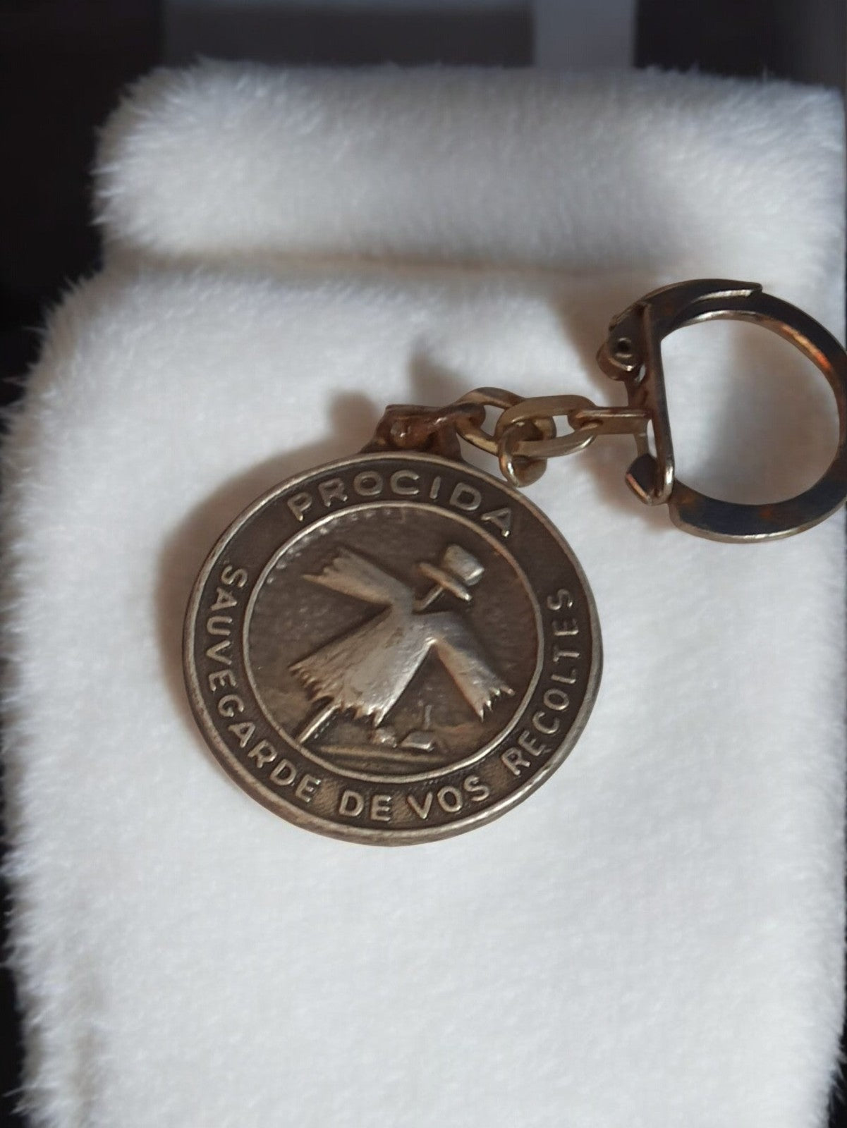Porte-clés publicitaire vintage Procida ancien collection rétro accessoire rare