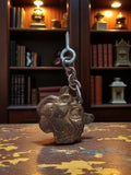 Porte-clés vintage métal tête de tigre publicitaire ancien lion keychain