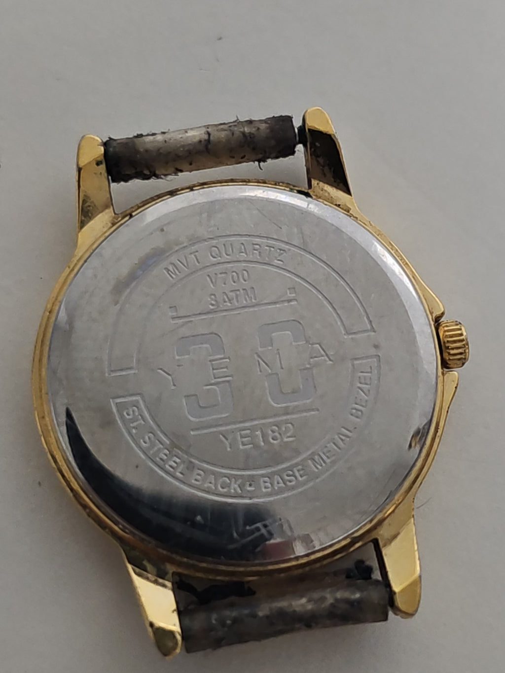 Montre ancienne femme Yema Paris vintage à restaurer collection rétro horlogerie