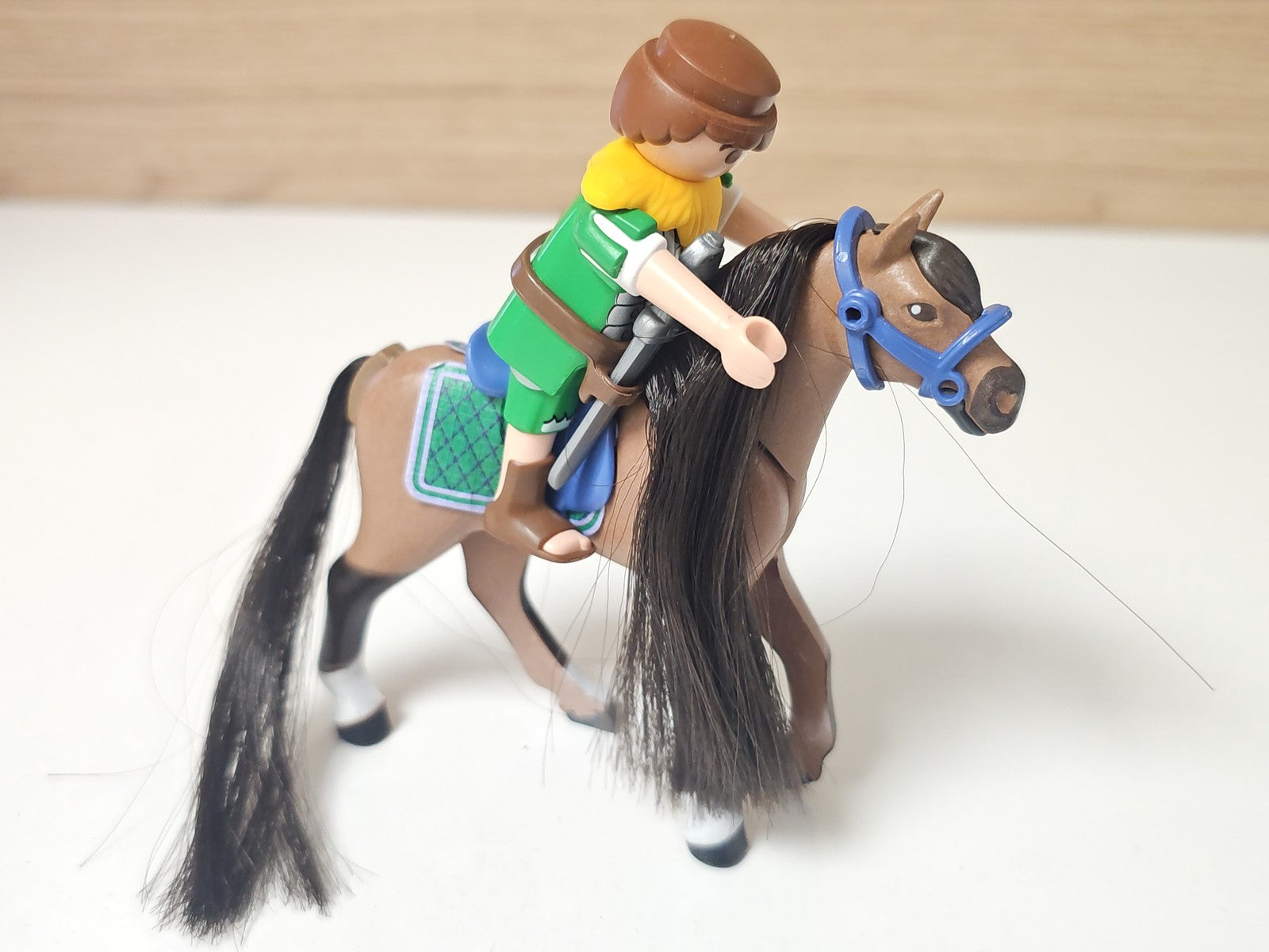 Playmobil ancien vintage avec cheval, figurine rétro collection années 80 jouet