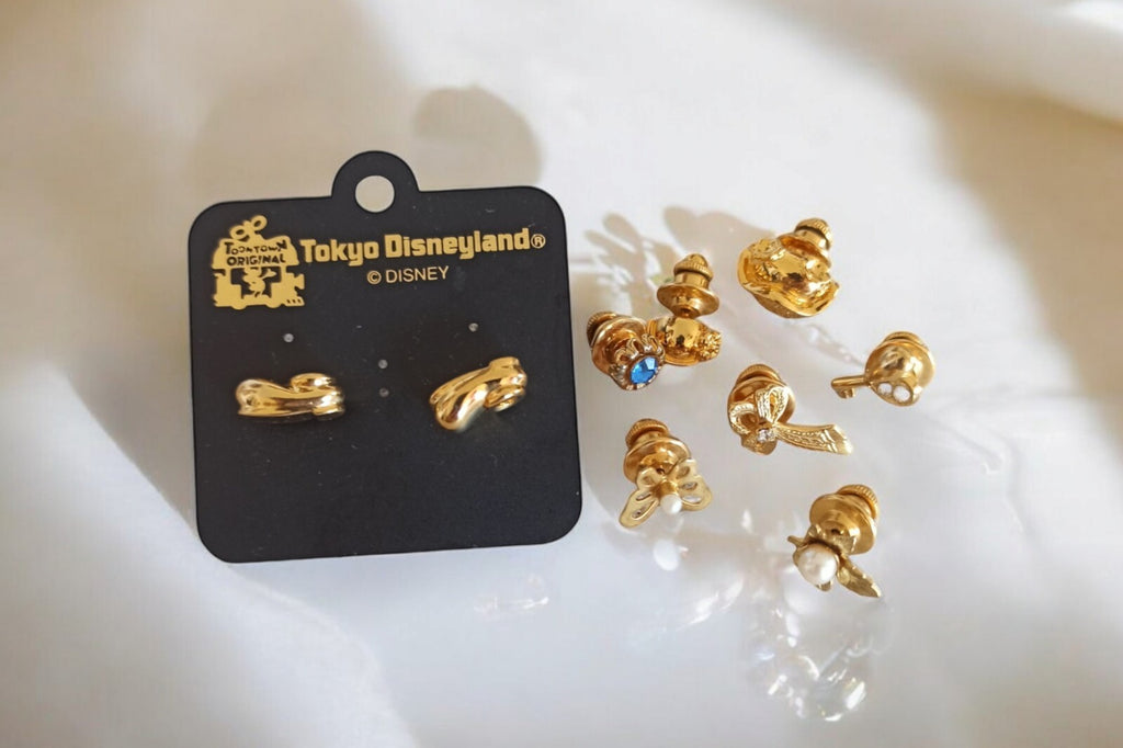 Boucles d’oreilles Tokyo Disneyland dorées – Disney édition limitée, motifs fant