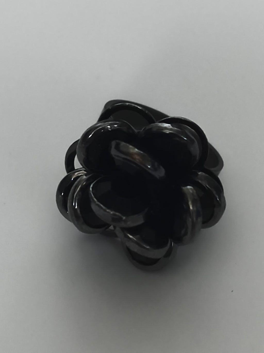 Bague vintage noire fleur sculptée taille 55, bague rétro femme, anneau fantaisi