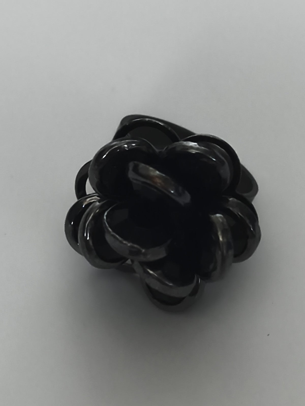 Bague vintage noire fleur sculptée taille 55, bague rétro femme, anneau fantaisi