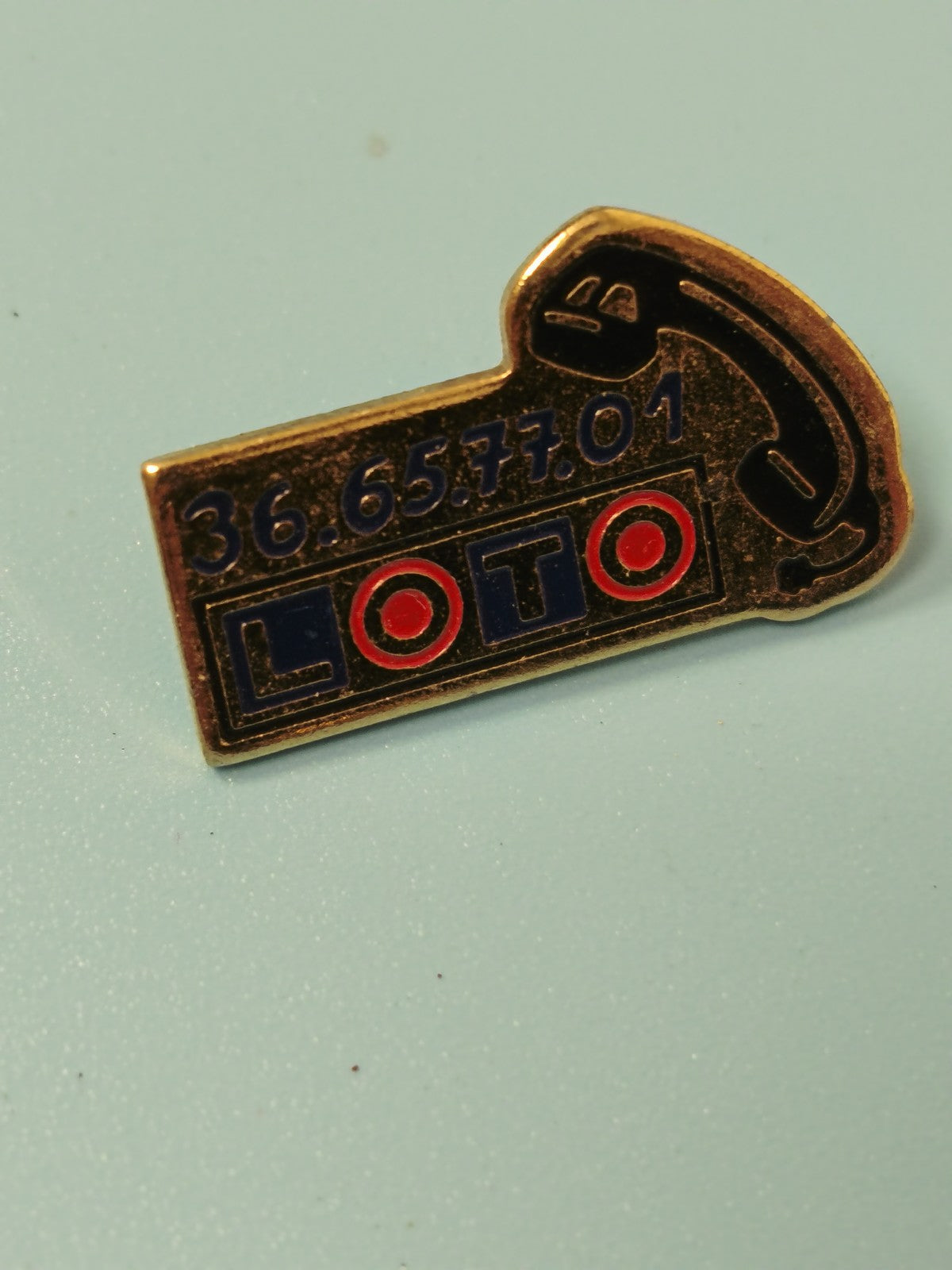 Vintage pin's LOTO téléphone ancien - collection rétro France (Ref 4)
