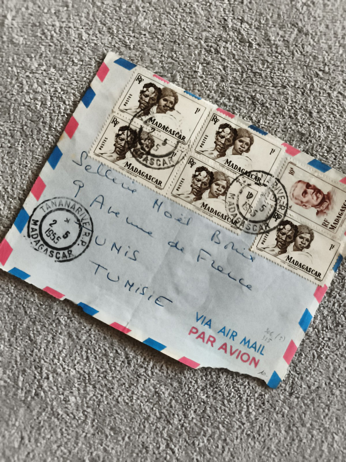 Lettre affranchie Madagascar 1955, 6 timbres RF, enveloppe Air Mail philatélie