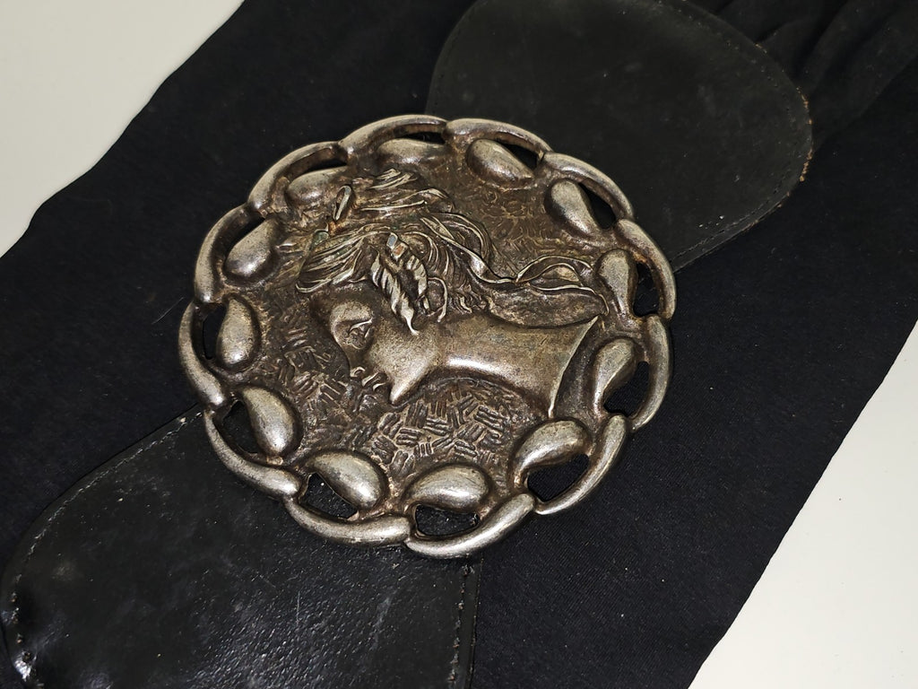 Ceinture vintage femme cuir et tissu boucle métal France années 1970 Ancienne ré