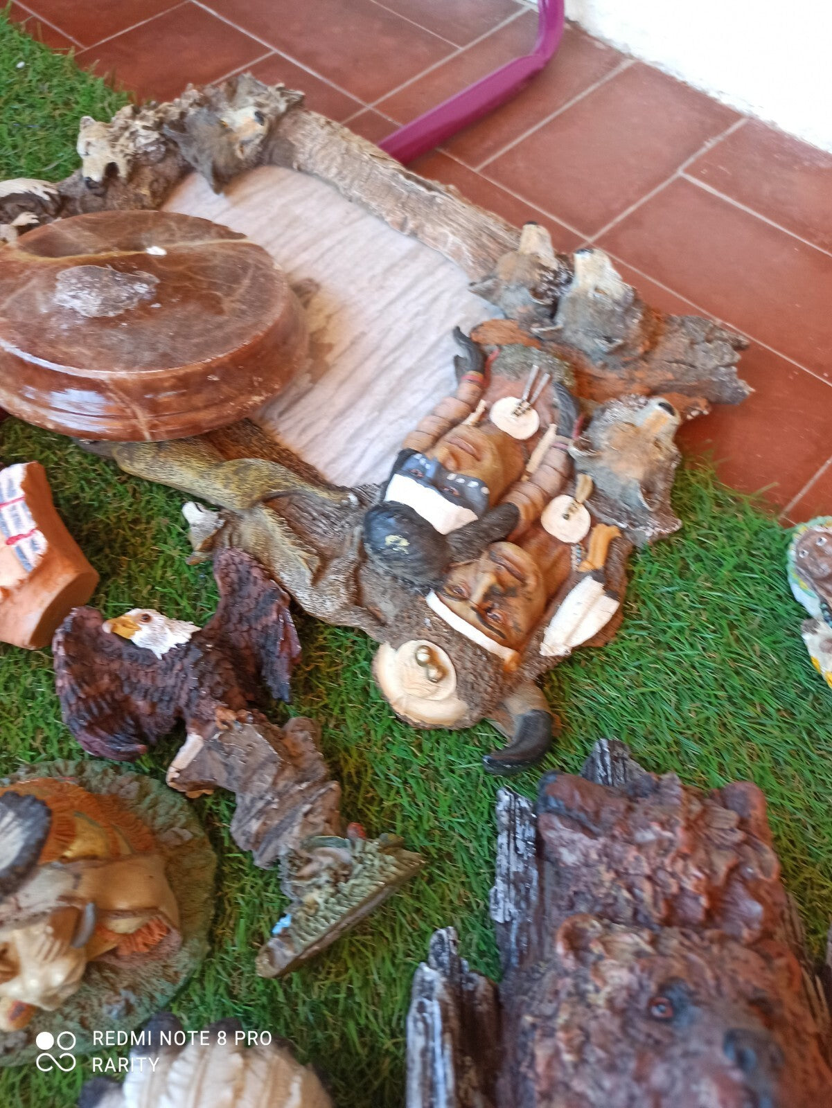 Figurines décoratives Indiens résine artisanat, lot statuettes chef loup ours
