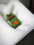 Véhicule miniature ancien vert rétro jouet de collection vintage d'occasion