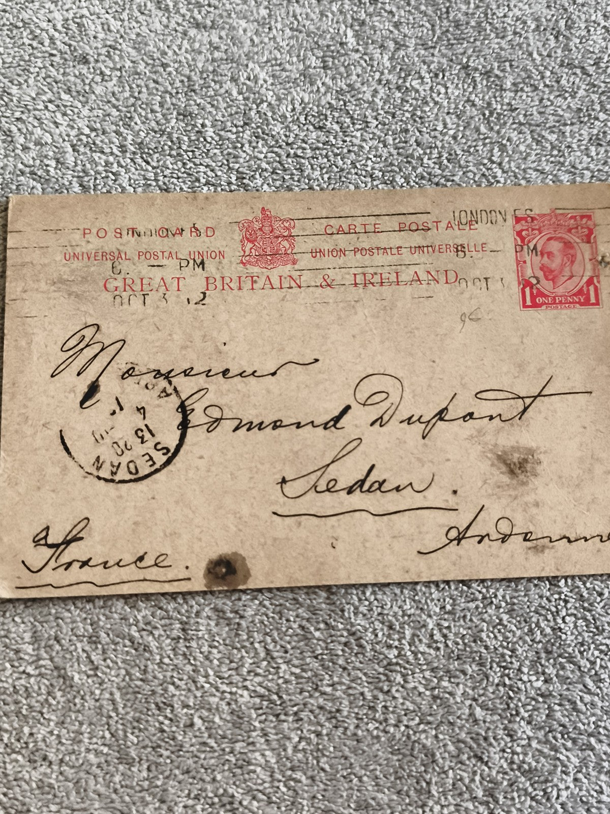 Carte postale GB & Ireland 1d rouge George V London-Sedan philatélie