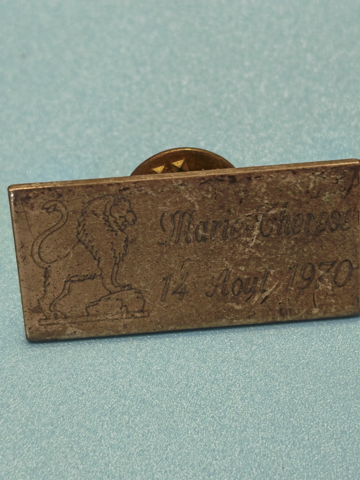 Vintage pin's ancien Marie Thérèse 1970 lion gravé collection (Ref 3)