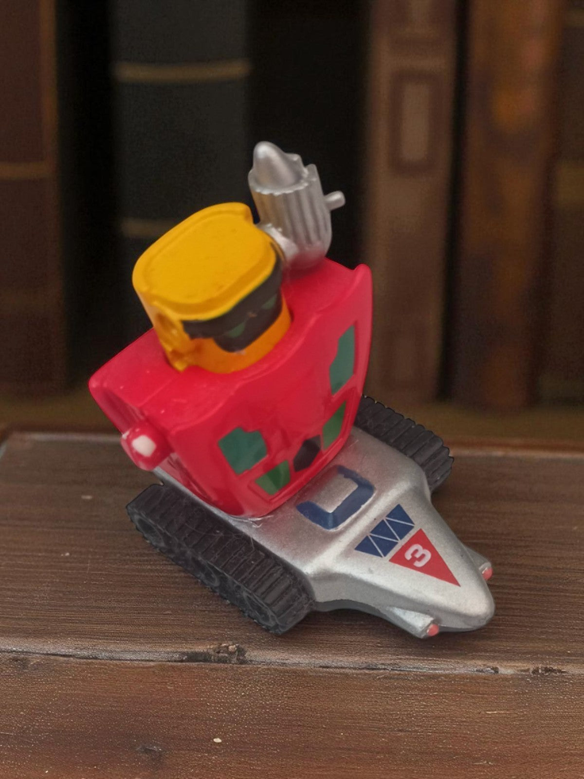 Miniature Getter 3 Capsule Popynica Getter Robo jouet robot argenté rouge