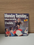 Vinyle 45 tours rétro Dalida ancien disque collector chanson française vintage