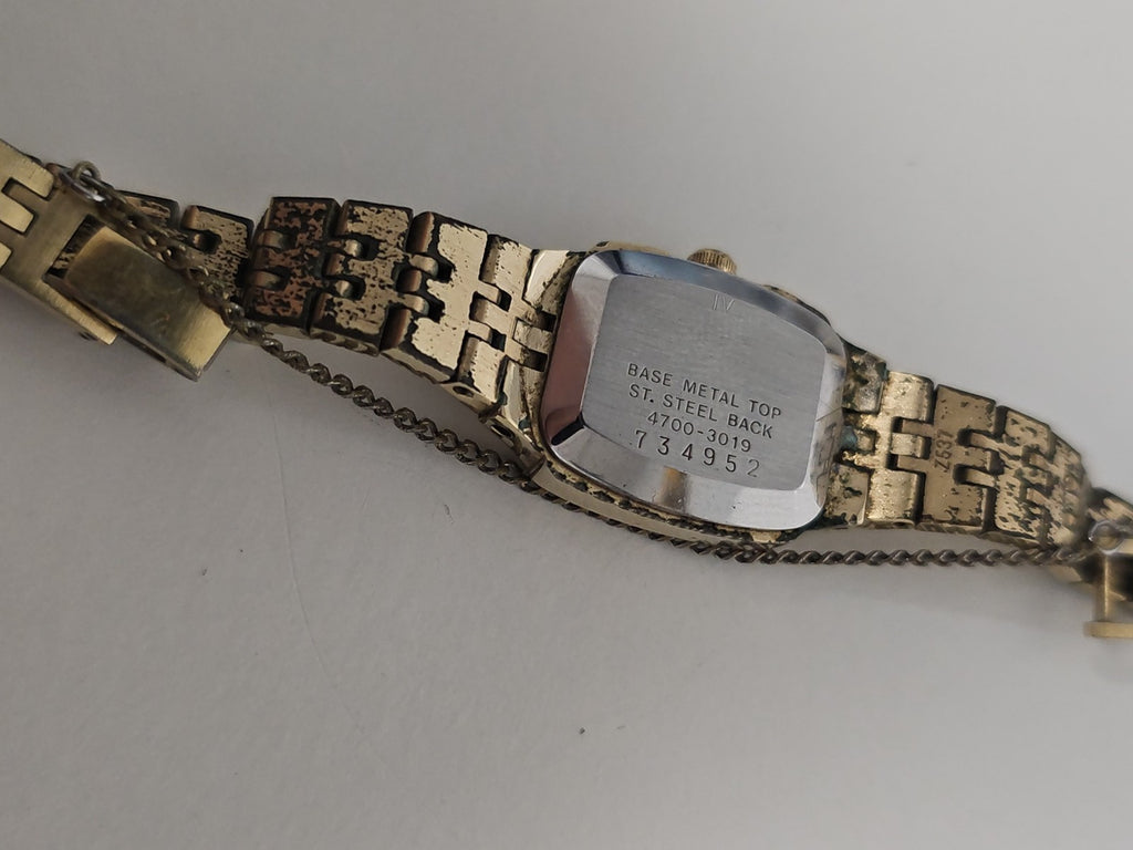 Montre femme Seiko à quartz à réparer montre-bracelet Seiko occasion à restaurer