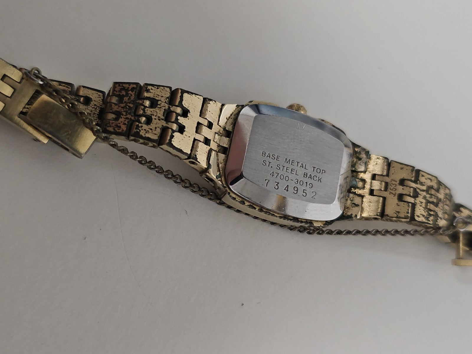 Montre femme Seiko à quartz à réparer montre-bracelet Seiko occasion à restaurer