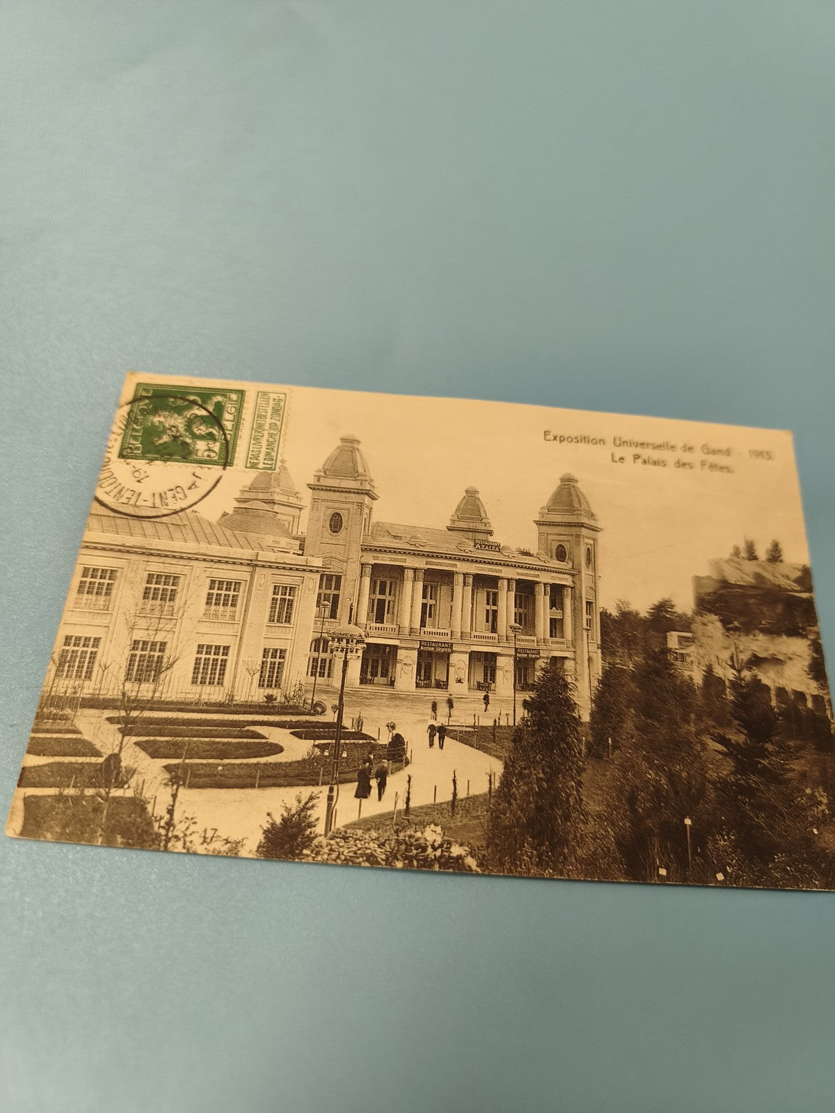 Carte postale ancienne Exposition Universelle Gand 1913 Palais des Fêtes timbrée
