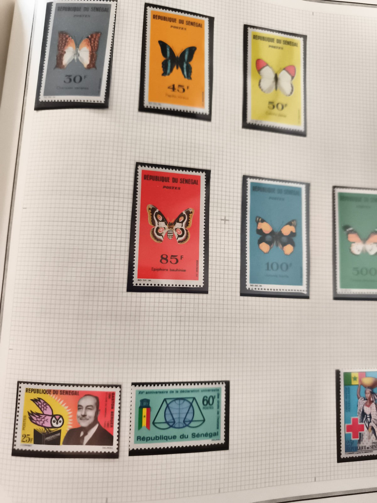 Timbres neufs anciens Sénégal papillons thématique postes années 70 philatélie