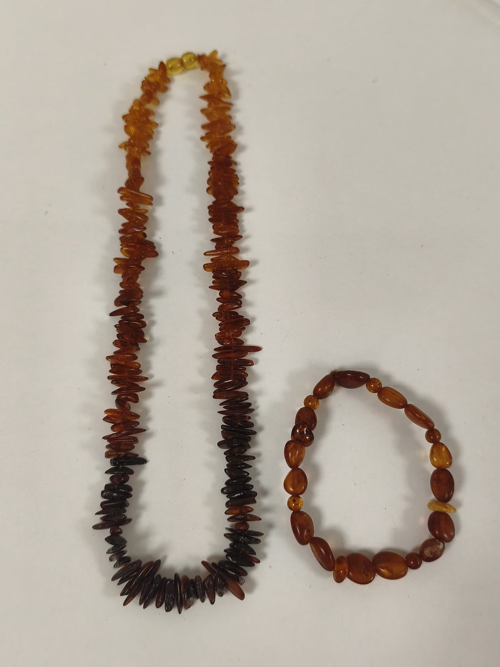 Parure collier bracelet ambre véritable Baltique Pologne miel cognac