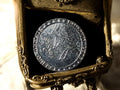 Jeton de casino vintage métal, 5 francs, Monte-Carlo, aspect argenté