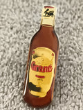 Pin's vintage bouteille Grant's whisky, finition dorée, badge publicitaire (Ref