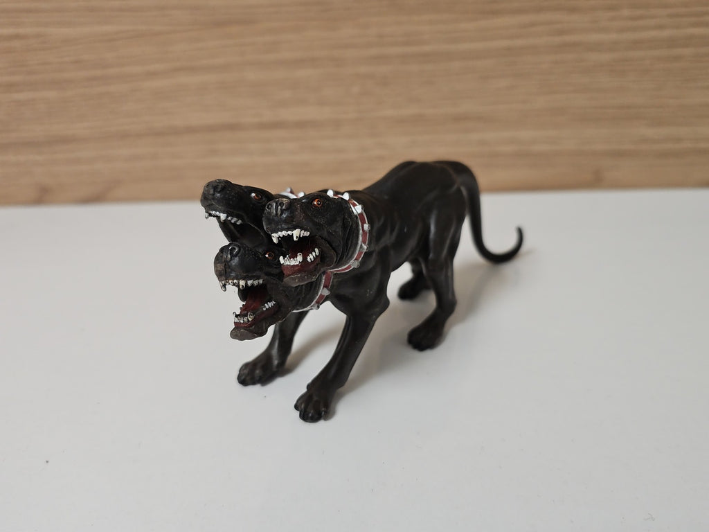 Figurine Papo 38912 Cerbère Chien à Trois Têtes Mythologie Héros Fantastique