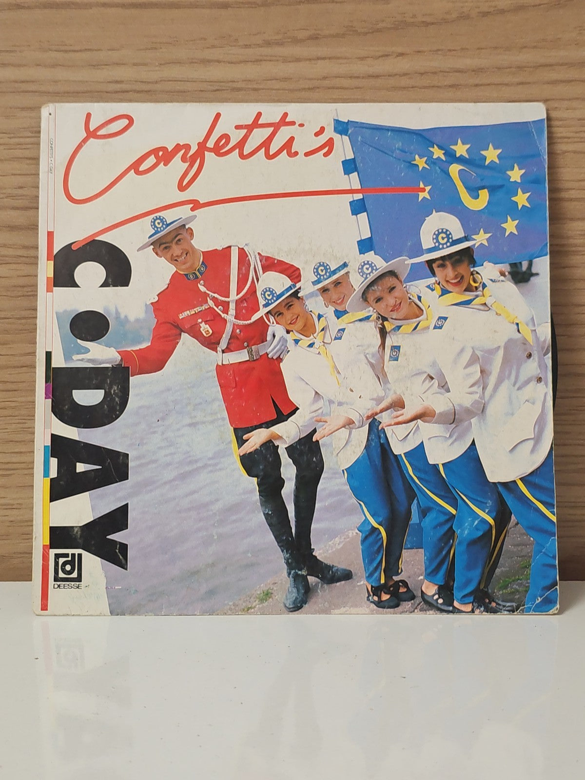 Vintage disque vinyle 45 tours ancien C. Day rétro collection musique