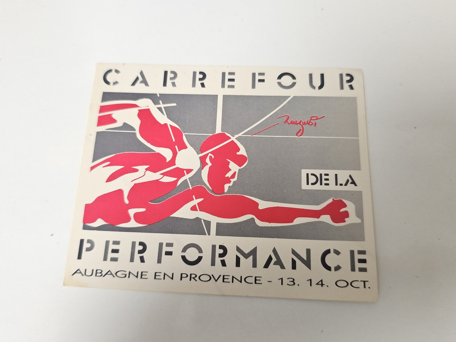 Ancien autocollant publicitaire rétro Carrefour de la performance, collection vi