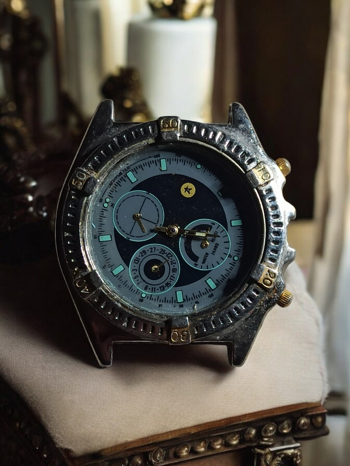 Montre multifonction vintage style chronographe cadran bleu – non testée
