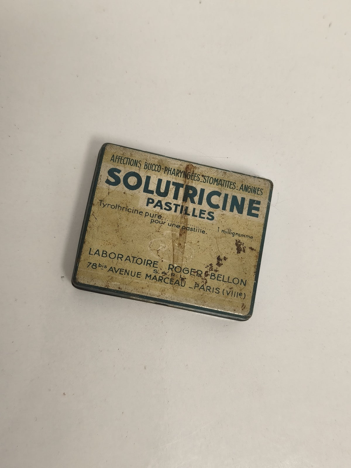 Boîte publicitaire ancienne Solutricine Laboratoire Roger Bellon Paris vintage