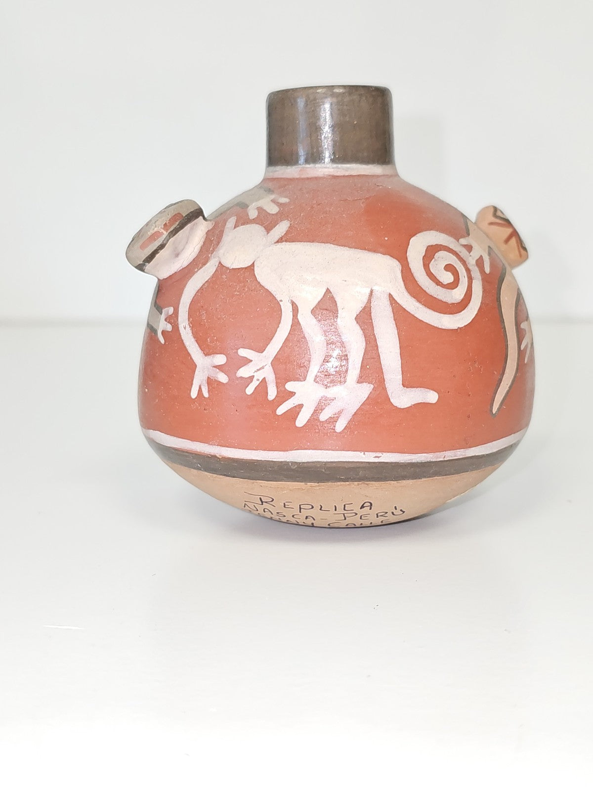 Ancien petit pot vintage Nasca Pérou signé Jenny Calle, objet de collection rare