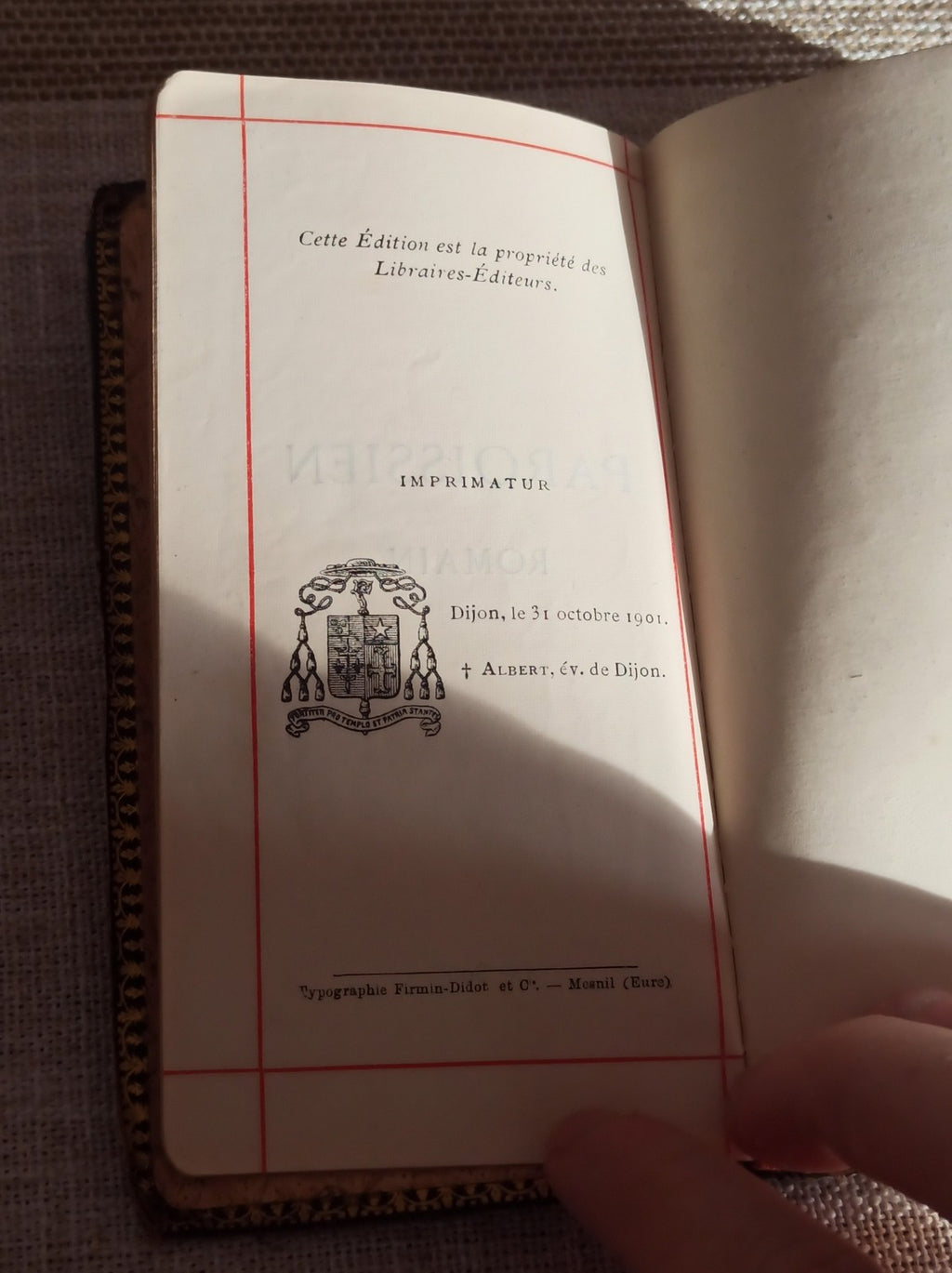 Livre liturgique Paroissien Romain ancien 1901 couverture noire usagée