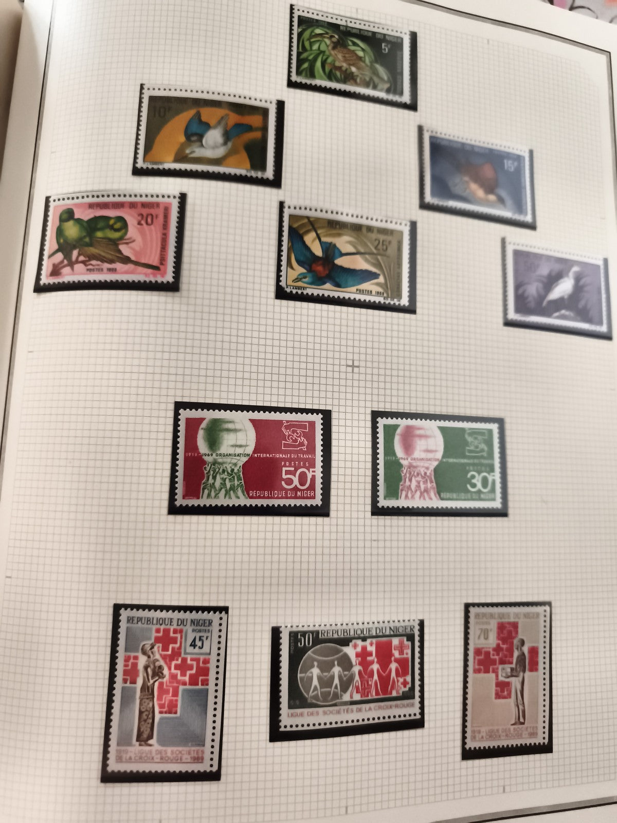 Timbres anciens République du Niger neufs oiseaux Croix-Rouge ILO années 60