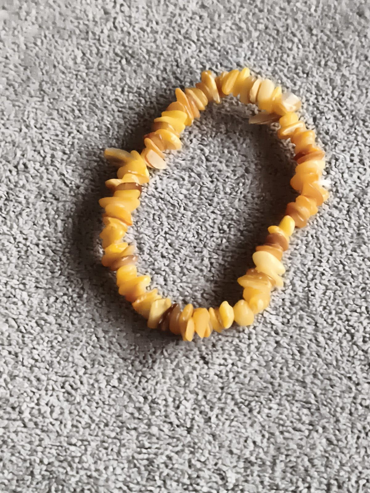 Bracelet chips pierres naturelles jaune orangé élastique bijou fantaisie