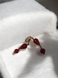 Paire boucles d’oreilles vintage rétro rouge, clips fantaisie ancien