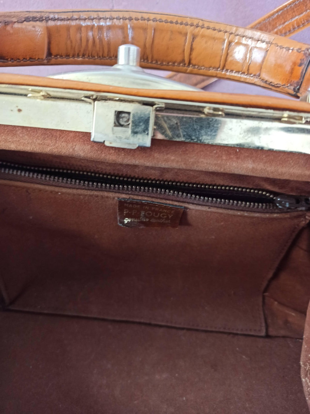 Sac médecin vintage cuir marron, ancien cartable rétro à rivets, fermeture métal