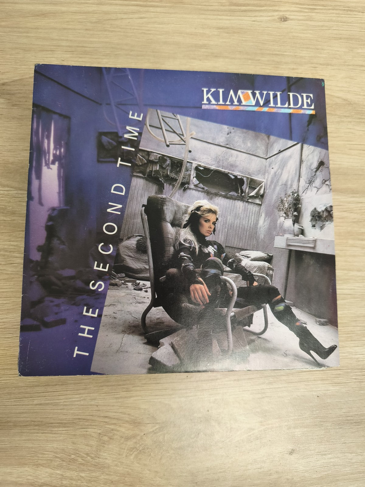 Vinyle 45 tours Kim Wilde The Second Time pochette couleur (Ref 1)