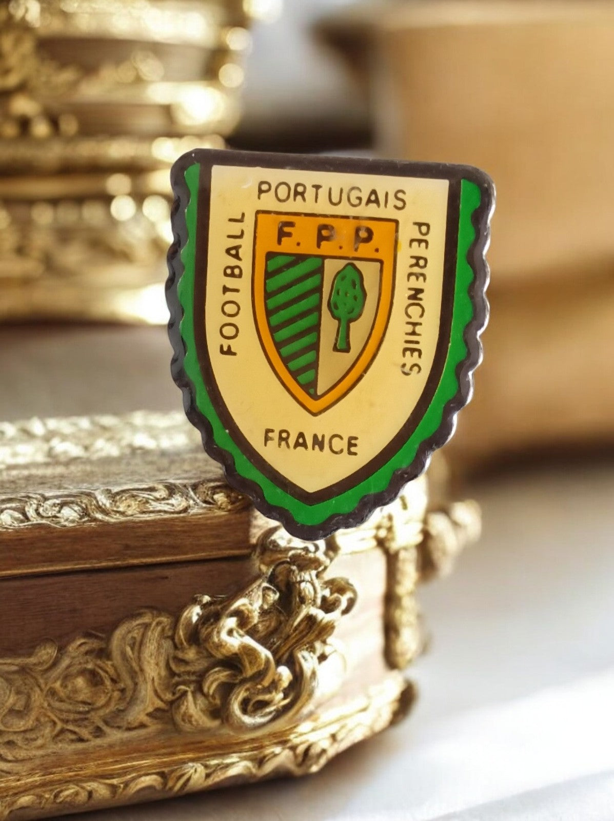 Pin's Football Portugais FPP Perenchies France Vintage émaillé blason