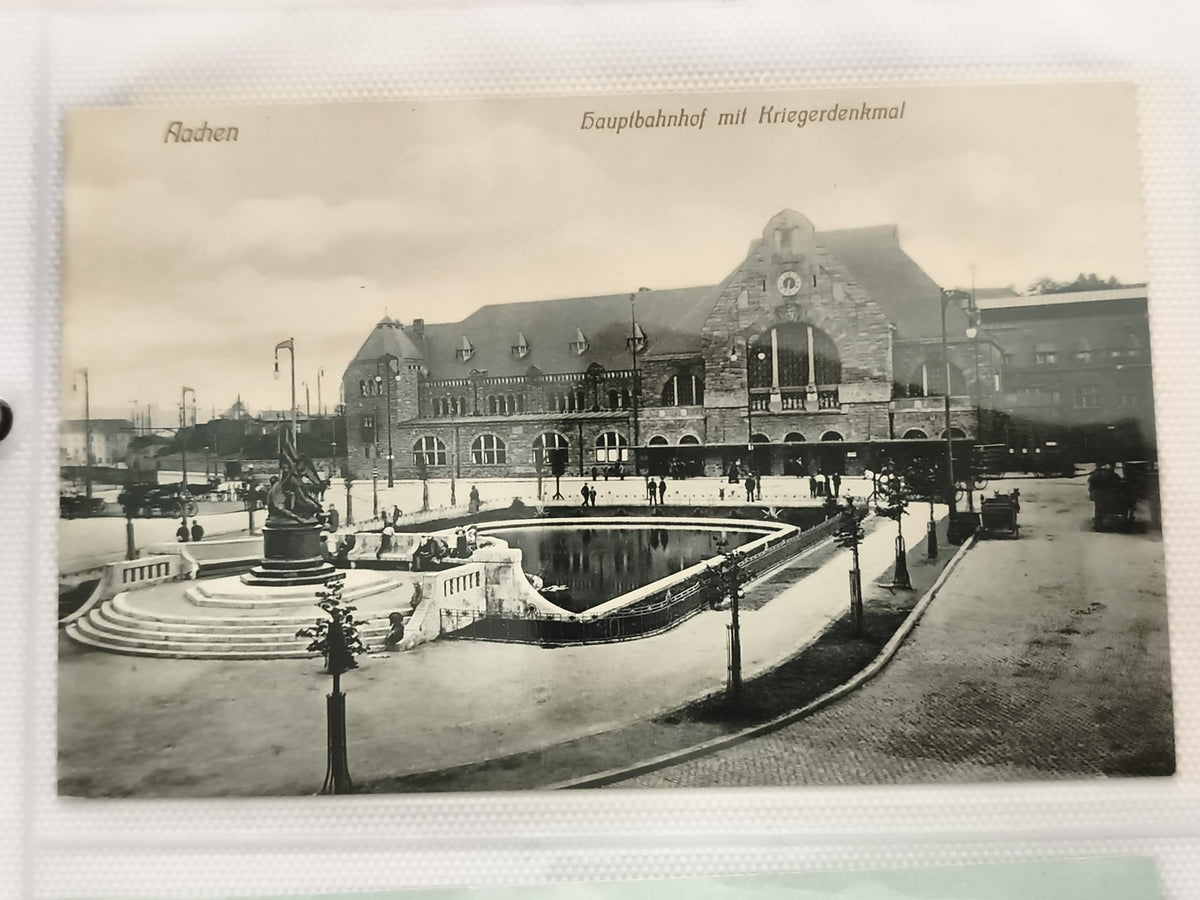 Carte postale ancienne Aachen Hauptbahnhof monument guerre CPA Allemagne
