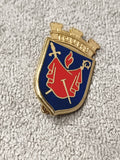 Blason émaillé ancien Tours écusson héraldique métal doré badge vintage