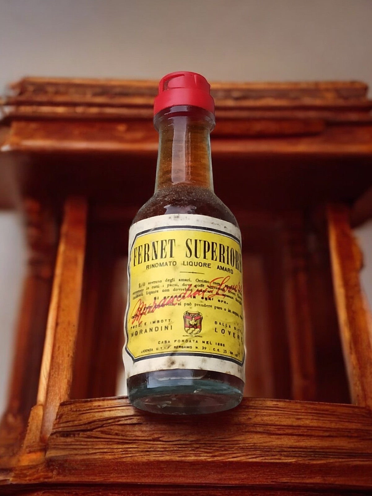 Mini bouteille Fernet Superior ancienne étiquette jaune, mignonette alcool vinta