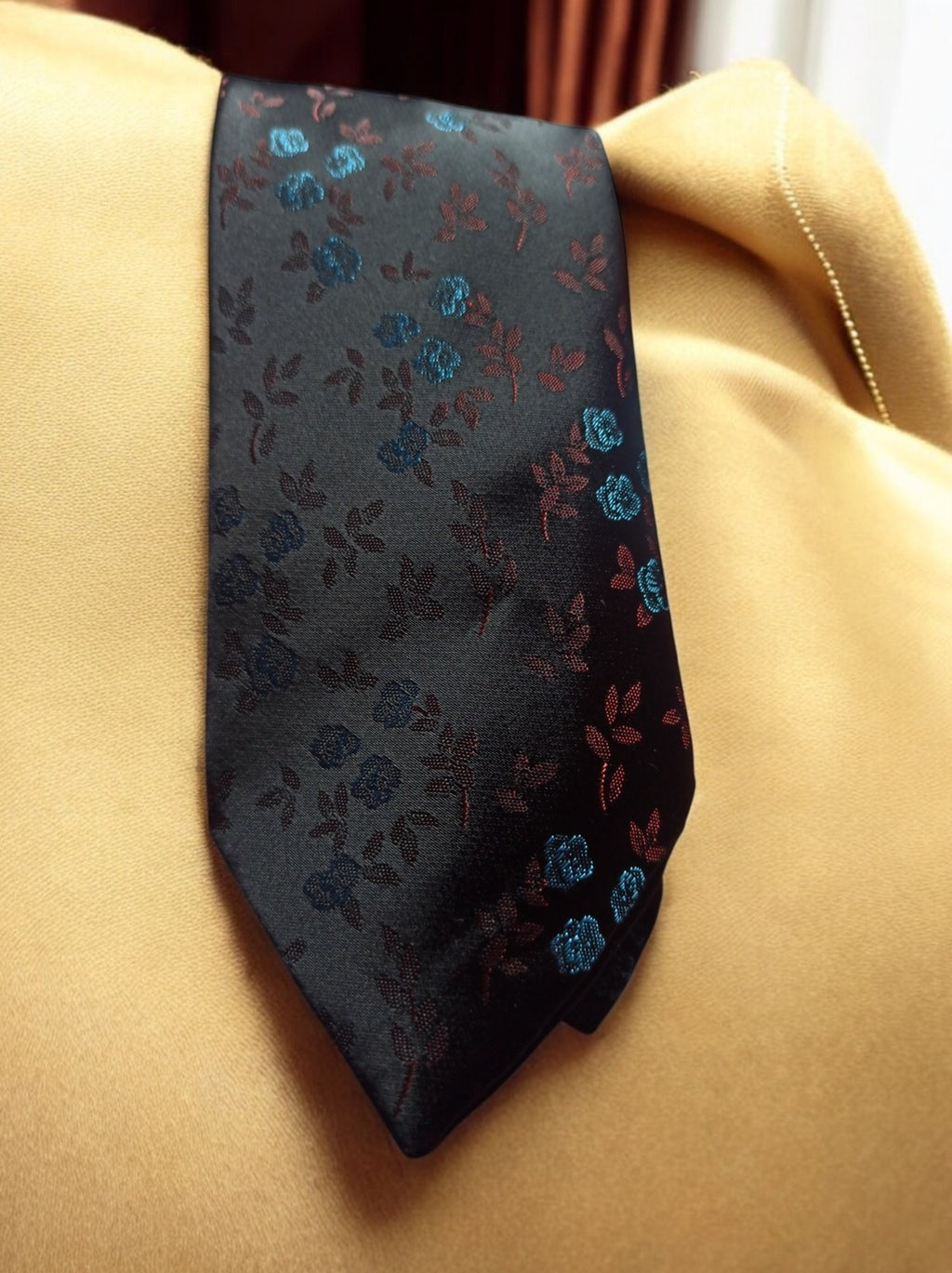 Cravate vintage Juwel noire motifs floraux bleu bordeaux élégante homme rétro