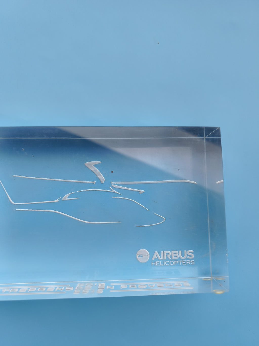 Prix Airbus Antreprendre Provence 2015 sculpture plexiglas rare collection